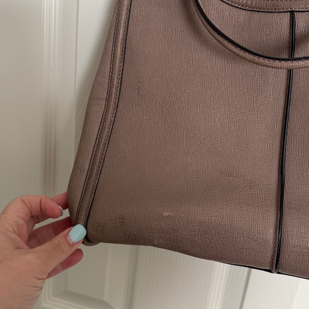 👜 Coach Leather Carryall Crossbody Bag – SV/Ash (Taupe Gray) - Picture 15 of 16